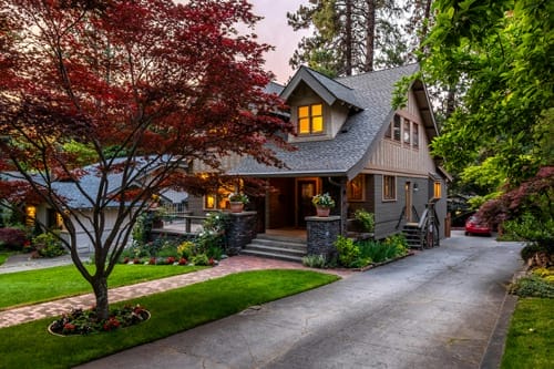 brown-and-white-wooden-house brown-and-white-wooden-house